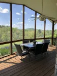 Adjacent to South Holston River. Pet/smoke free!  Great fishing! Close to BMS! - 4-Star