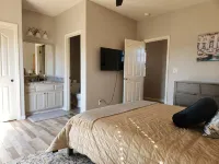 Family Winery Estate · Pet-Friendly Home with Vineyard Views - 4-Star