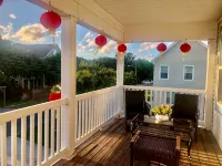 Convenient Beach Home, Beach Access Across Street - balcony