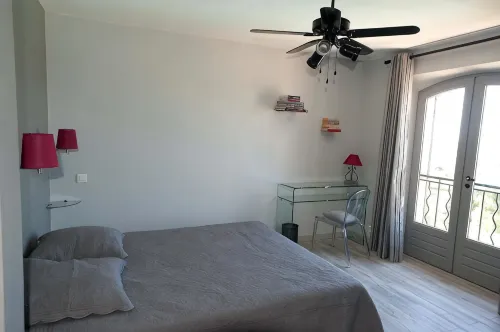La Villa Sanary-Sur-Mer - Homestays