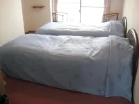 Beachhotel Shirarahama - 2-Star