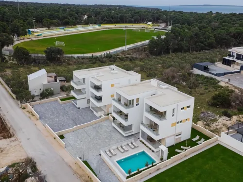 Apartments Mare B with Pool - Hot Tub