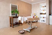 Malaika Beach Resort - Spa