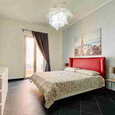 GuestHost - Sea View Apartment 5 mt from the Beach Rooms