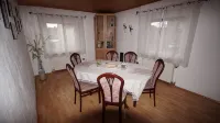 Vacation Apartment for up to 6 People with Sunny Courtyard, Garden and Pool - Wifi