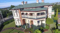 The Grand on Macfie - Balkon