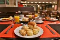 Quality Hotel Blumenau - breakfast