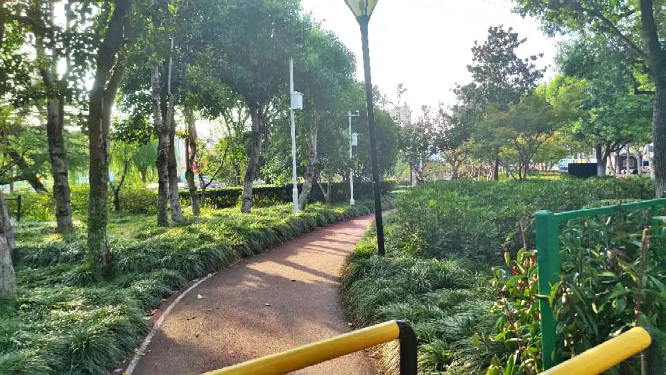 Hotels near Zhangqiao Park