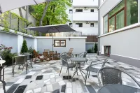 Nobel Boutique Hotel di Sektor 1
