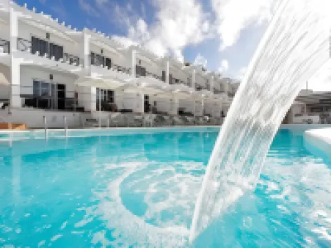 ビスタ ボニータ ゲイ & レスビアン オンリー  リゾート コマルカ・スールのホテル