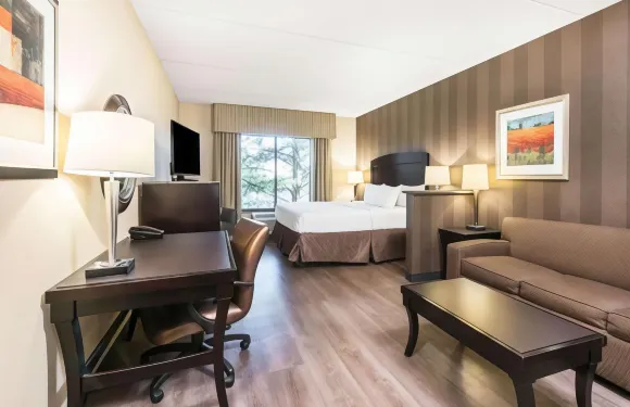 貝艾爾I-95出口77A拉昆塔温德姆套房酒店