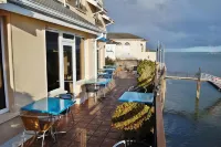 WatersEdge Hotel Hotels in Cobh