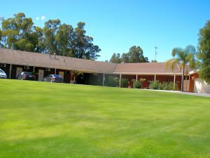 Tocumwal Golf Resort