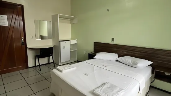 Hotel Pinheiro