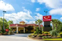 Royal Palms Inn فنادق في ستوكبريدج