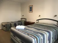 Warrina Motor Inn Hotels in Wodonga