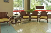 Super OYO 44036 Hotel de Perdana Hill Hotels in Batu Pahat