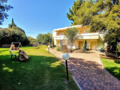 Travel Hotel Eilon