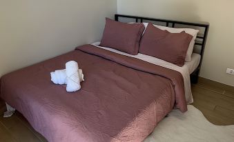 Luxurious One Bedroom Plus Maidsroom