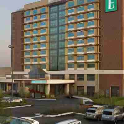 Embassy Suites by Hilton Charlotte Concord Golf Resort & Spa Hotel Exterior