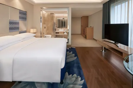 Renaissance Dhaka Gulshan Hotel