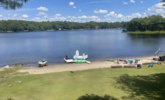 Muskoka Lake Cottages