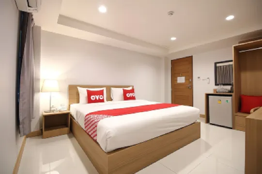 ซูเปอร์โอโย 483 พรรณี โฮเต็ล ข้าวสาร โรงแรมใกล้พิพิธบางลำพู