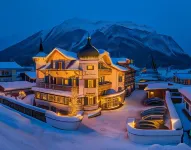 Staudacherhof in Garmisch-Partenkirchen I Blick Aufs Zugspitzmassiv I Einzigartige Bayurvida Küche Hotels in Garmisch-Partenkirchen