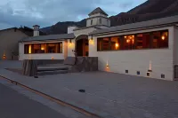 Hotel Marqués de Tojo Hotels in 