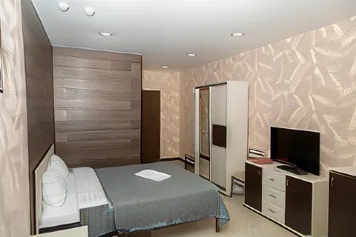 Globus Hotel