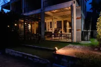 사마사 베드 & 브렉퍼스트 Sai Ri Beach 주변 호텔