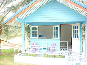 Maneemudjalin Resorts Farm Stay