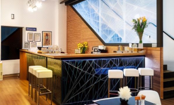 5. 아트 호텔 라이..