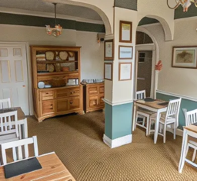 Toothbrush Rooms at Lattice Lodge - Guest Kitchen & EV Recharging