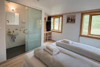 Guesthouse Storu-Laugar
