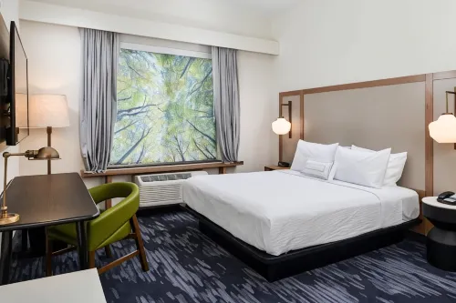 Fairfield Inn & Suites Staunton
