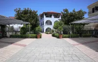 Delphin Rooms Sivota Hotels in Sivota