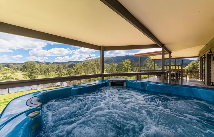 Clarendon Forest Retreat