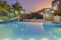 هوتل ترافلرز نيست