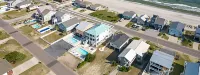 Amazing Views! 8 bed. Sleeps 14. Private Pool. Elevator. Family Friendly