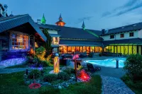 Wellnesshotel Seeschlößchen - Privat- Spa & Naturresort - Pools
