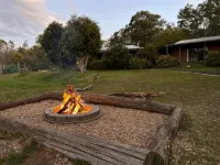 Kookaburra Range فنادق في Rothbury