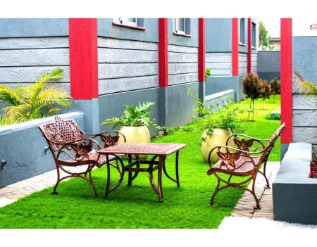 Blooming Suites Отели рядом с достопримечательностью «Lakes NAIVASHA - Crescent Island»