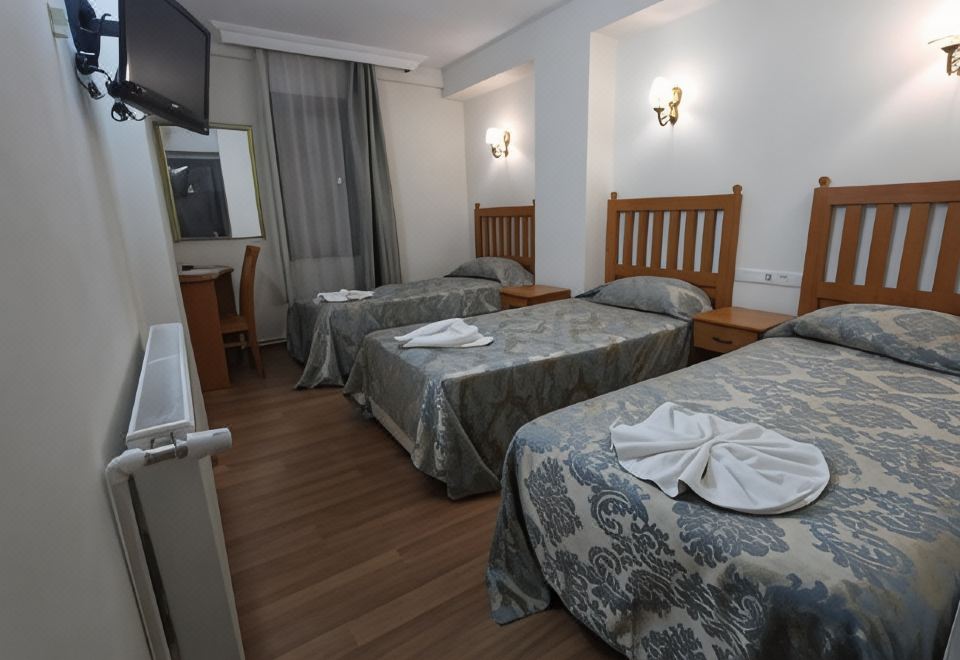 Hotel Ave Maria - Housity