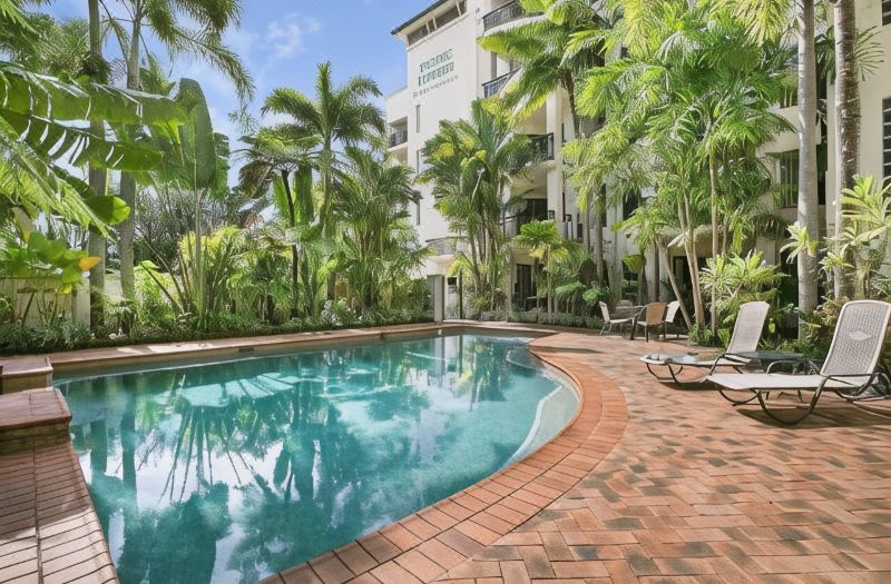 Tropic Towers Apartments photo 5