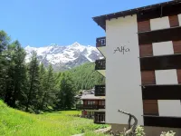 Haus Alfa Hotels in Saas-Almagell