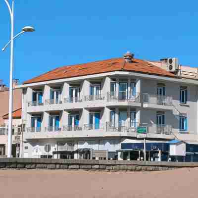 Hôtel de la Mer Hotel Exterior