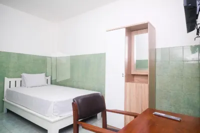 Kostel Satu Semarang RedPartner Hotel di Gajahmungkur