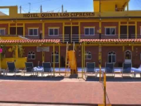 Hotel y Cabañas Quinta Los Cipreses Hotels in Yautepec