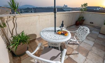 Tavor View Suites